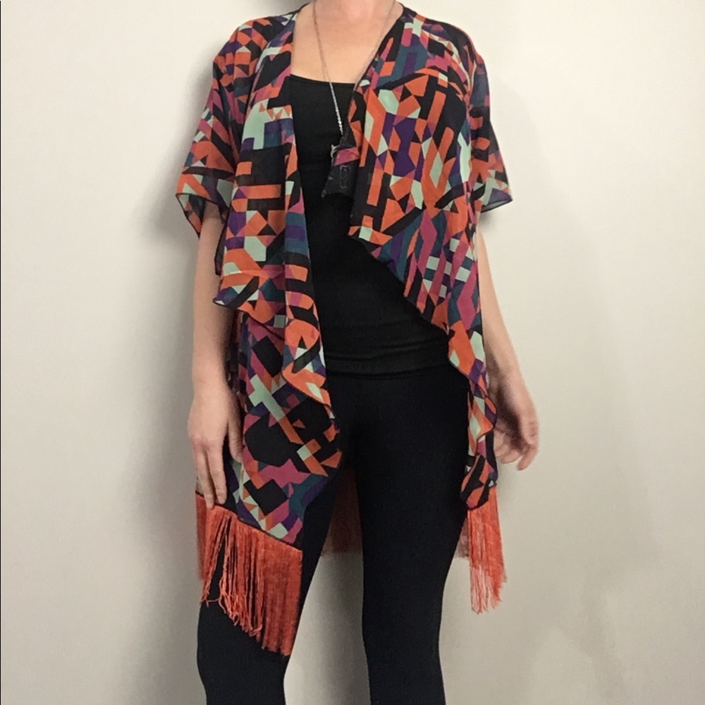 LuLaRoe color block Monroe kimono with tassel fringe